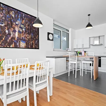 Apartment Bodensee-oase Istayunixi Seenaehe-suite-terrasse-netflix-parkplatz