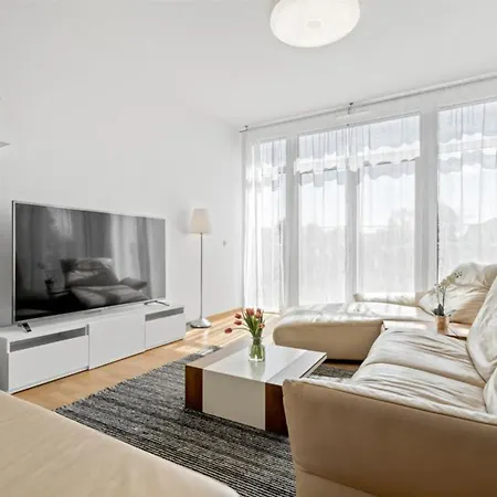 Apartment Bodensee-oase Istayunixi Seenaehe-suite-terrasse-netflix-parkplatz