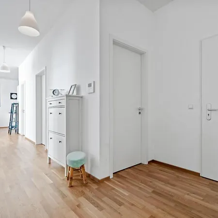 Bodensee-oase Istayunixi Seenaehe-suite-terrasse-netflix * Friedrichshafen