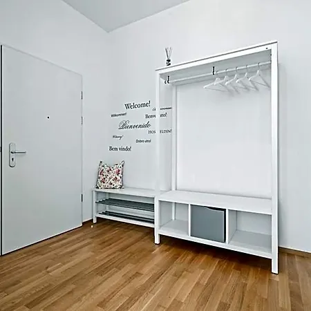 Bodensee-oase Istayunixi Seenaehe-suite-terrasse-netflix