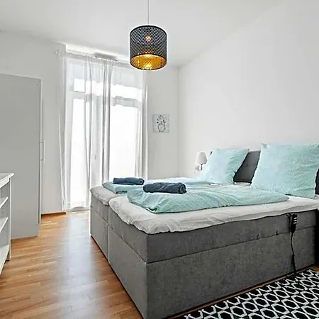 Bodensee-oase Istayunixi Seenaehe-suite-terrasse-netflix Friedrichshafen